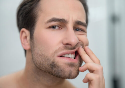 Causes and Treatment of Gingivitis