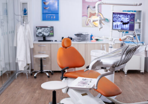 How Can I Find the Best Dental Clinic Near Me?